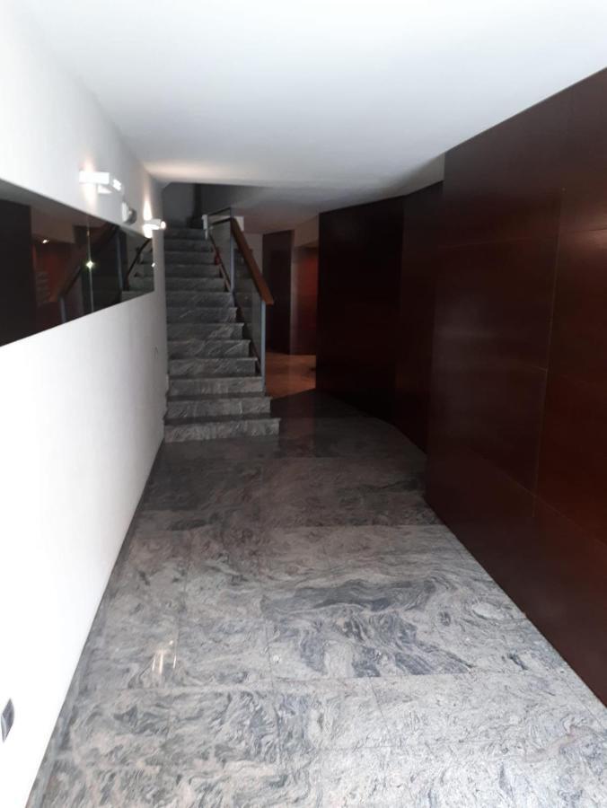Denia Centro Puerto Apartment Екстериор снимка